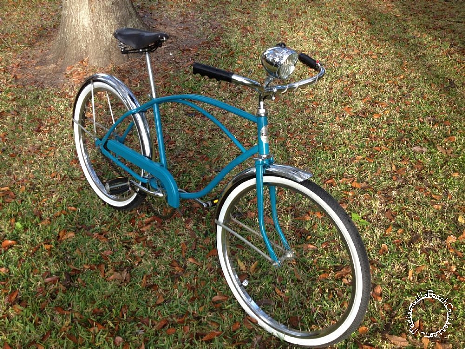 1965 Hawthorne with Hawthorne light and horn, Brooks B66